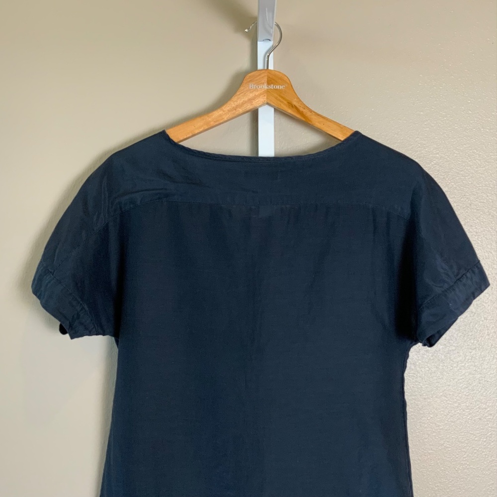 GAP Short Sleeve Ruffle Front Button Top - Picture 11 of 16
